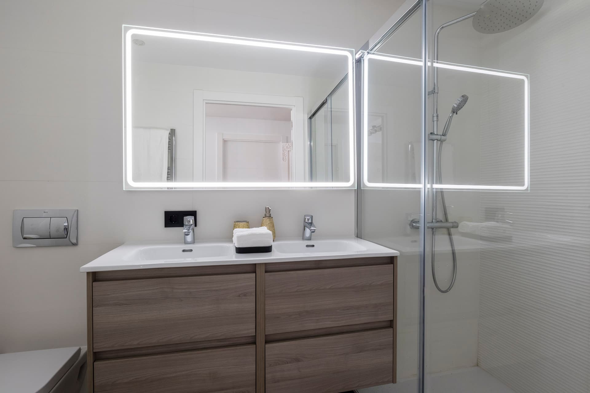 Sandrine Apartment, Puerto Banús — Marbella Dream Builders 9