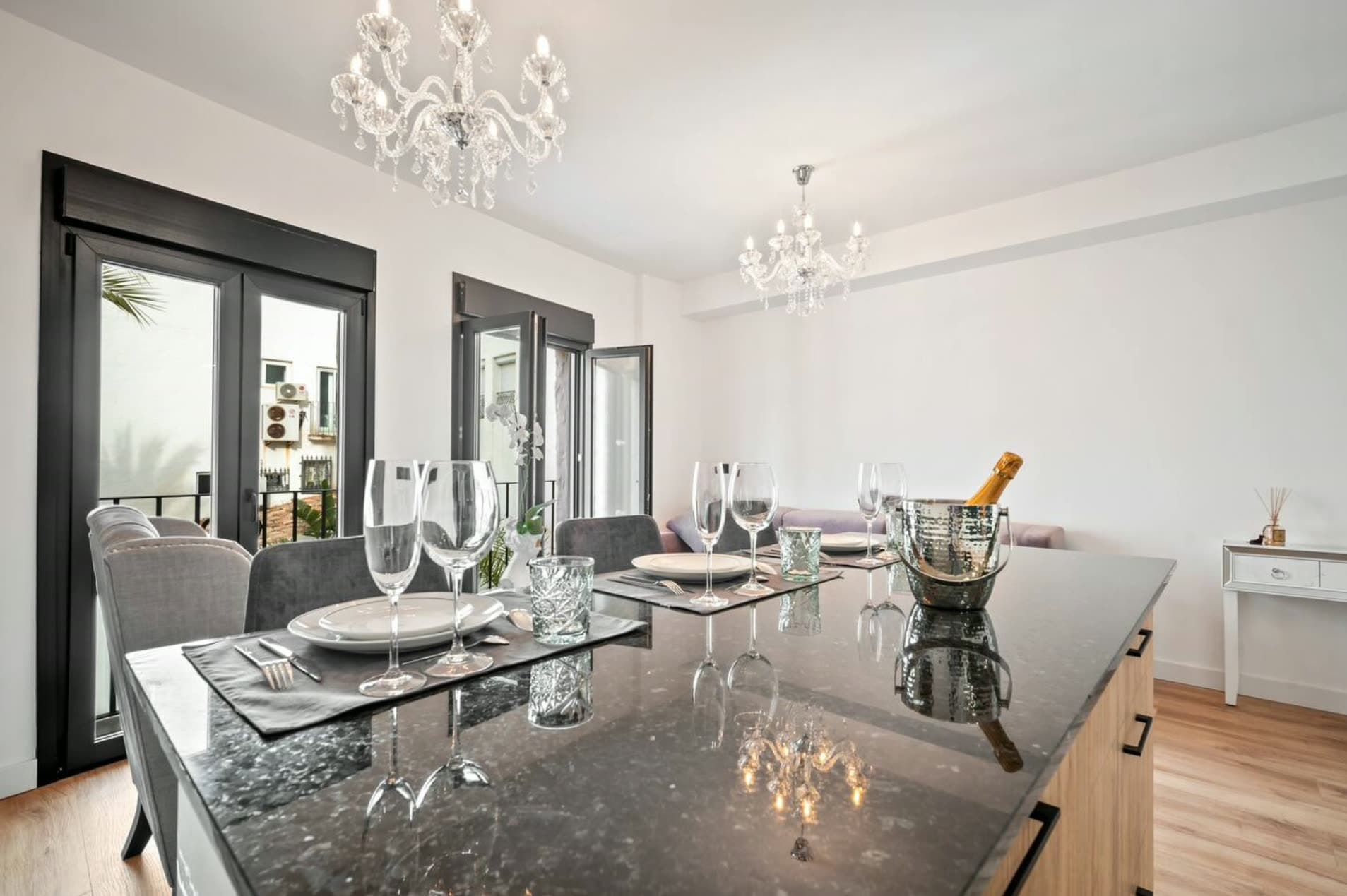 Shana Apartment, Puerto Banús — Marbella Dream Builders 3